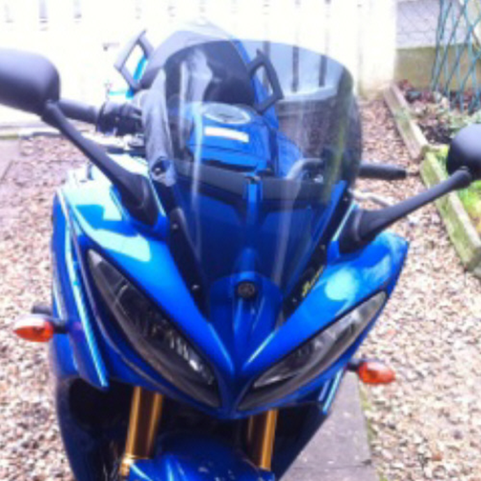 haute protection YAMAHA FZ8 S 2010/2014 